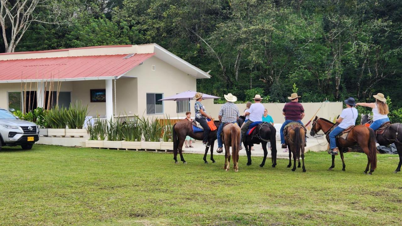 Villeta Casa De Campo Caracoli Spa Dış mekan fotoğraf